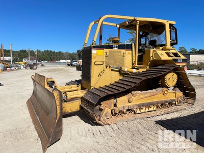 Cat D6M Crawler Dozer