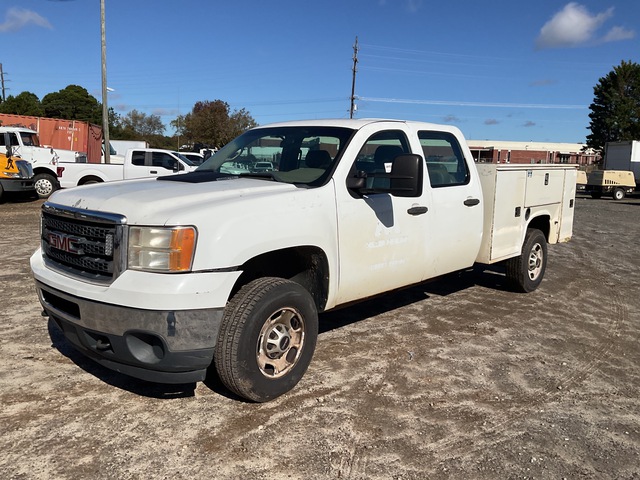 2013 GMC 2500 HD 4x2 Crew Cab Utility Truck