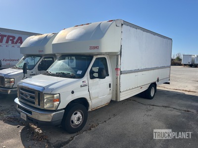 2008 Ford E350 Cutaway Furgone cargo