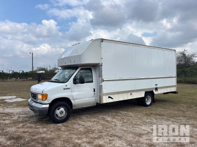 2007 Ford E-350 Econoline XL 4x2 Van Truck