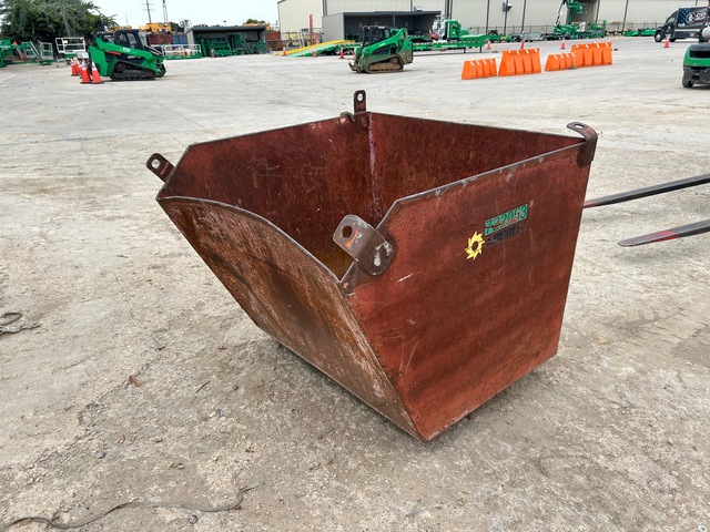 2015 Grainger 5PKF8 48 in Small Trash Hopper