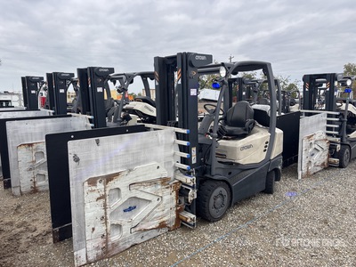 2022 Crown C51000-50 3500 lb Pneumatic Tire Chariot Élévateur