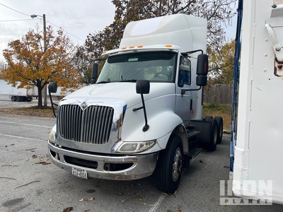 2009 International 8600 6x4 تراكتور شاحنة نهارية (ثنائية المحور) (Inoperable)