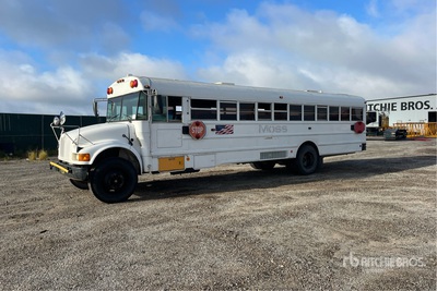 2004 International 4x2 42-Seat School Bus