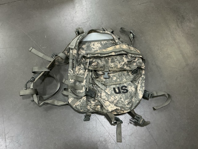 (35) Assault Packs