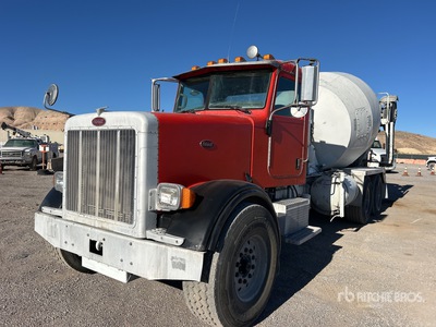 2007 Peterbilt 357 8x4 Mixer Truck