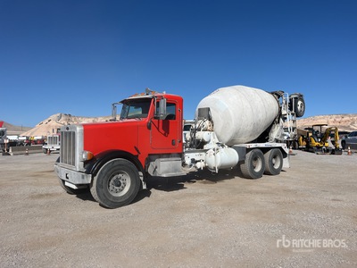 2007 Peterbilt 357 8x4 Mixer Truck