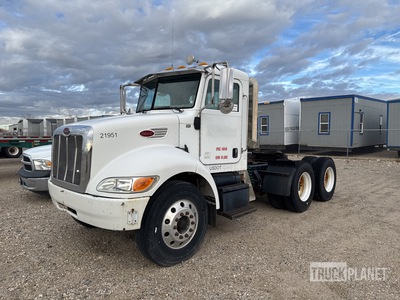 2007 peterbilt 335 T/A Day Cab Truck Tractor