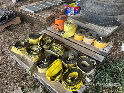 Quantity of (17) Tie Down Straps