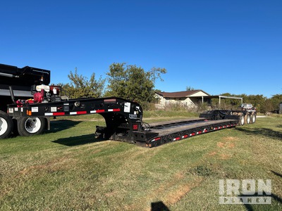 2021 Fontaine Magnitude 55LCC 55 ton Tri/A Double Drop Removable Gooseneck Lowboy Trailer