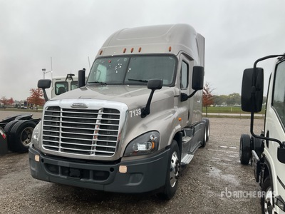2017 Freightliner Cascadia 125 6x4 T/A Sleeper Truck Tractor