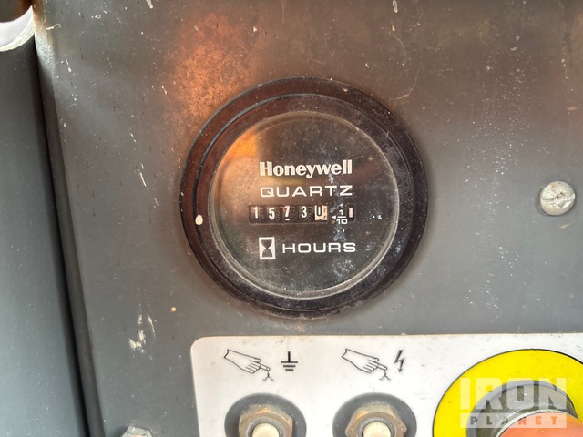 ELEVADOR TIJERA 2013 SKYJACK SJ6832RT