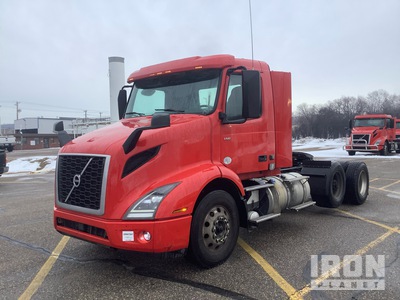 2020 Volvo VNR 6x2 T/A Day Cab Truck Tractor
