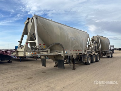 1991 Beall 1350 cft Super B-Train Lead Pneumatic Bulk Trailer