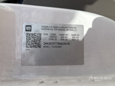 2024 Chevrolet Express 3500 4x2 Refrigerated Truck