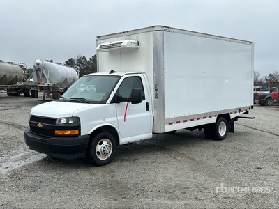 2024 GMC G3500 Cutaway Van 4x2 Refrigerated Truck