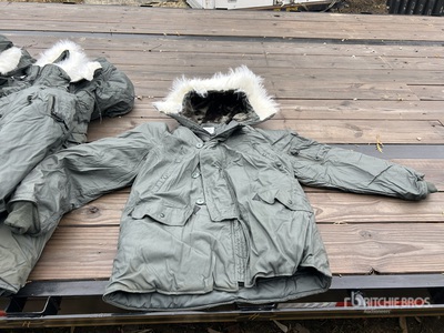 Quantity of (11) Military Parka- Extreme Cold Weather Type N-3B Indumentaria