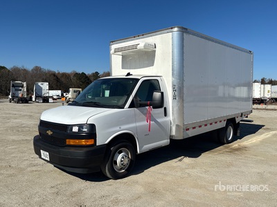 2024 GMC G3500 Cutaway Van 4x2 Autocarro frigorifero