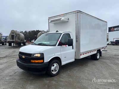 2024 GMC G3500 4x2 Camiones