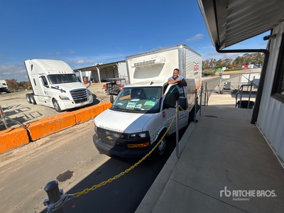 2024 GMC G3500 Cutaway Van 4x2 Camiones