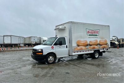 2024 GMC G3500 4x2 Refrigerated Truck