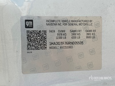 2024 GMC G3500 Cutaway Van 4x2 Camions réfrigérés