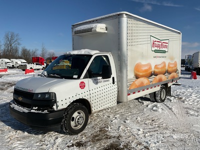 2024 Chevrolet Express G3500 4x2 Camiones
