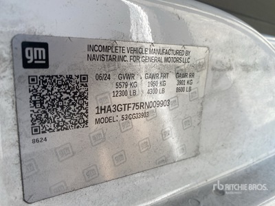 2024 Chevrolet Express G3500 4x2 Refrigerated Truck