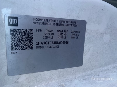 2024 Chevrolet Express G3500 4x2 Refrigerated Truck