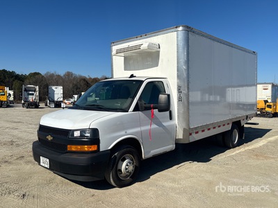2024 GMC G3500 4x2 Refrigerated Truck