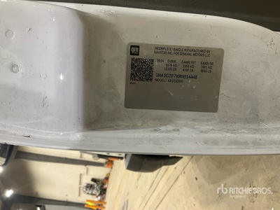 2024 Chevrolet Express G3500 4x2 Refrigerated Truck