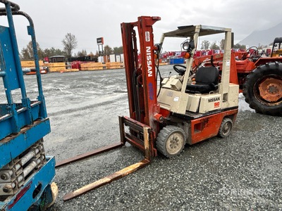Nissan CPH02A25V 5000 lb Cushion Tire Heftruck (Inoperable)