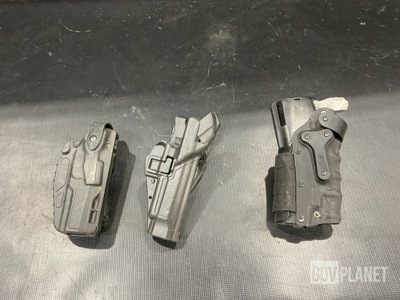 (185) Individual Holsters