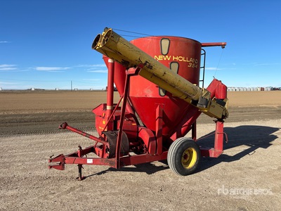 New Holland 354 Futtermühlenmischer