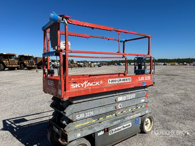 2013 Skyjack SJIII3015 Electric Ascenseur à ciseaux