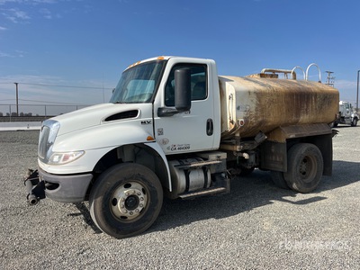 2019 International MV607 4x2 Water Truck