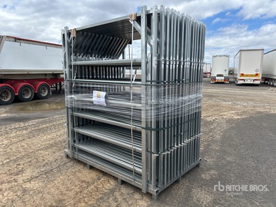Quantity of (32) BYT 2 m x 2.2 m Galvanized Puerta de ganado (Unused)