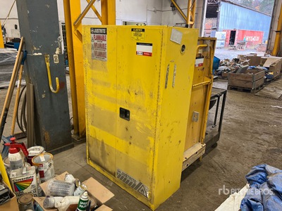 Justrite Flammable Liquid Storage Cabinets Articoli da ferramenta e di consumo