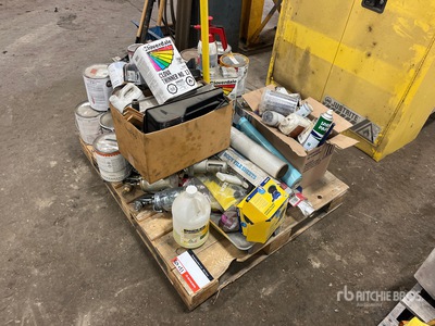 Quantity of Paint Supplies Articoli da ferramenta e di consumo