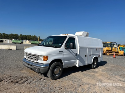 2007 Ford E-350 Utility Cargo Van