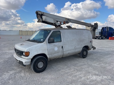 Altec AT200AV 31 ft on 2006 Ford E350 4x2 Van Mounted Aerial Lift