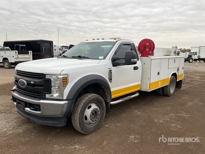 2019 Ford F-550 XL 4x4 Service Truck