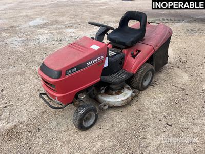 Honda 2213 Tracteur Tondeuse Mower Tractor (Inoperable)