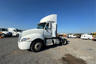 2014 International ProStar+ 122 4x2 S/A Day Cab Truck Tractor