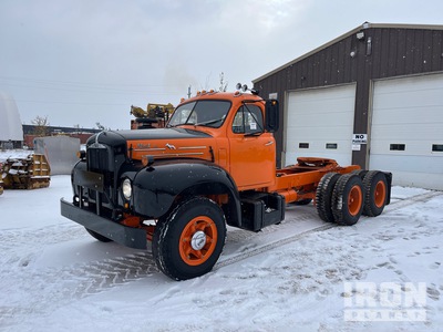 1956 Mack B615T 6x4 Cabeza Tractora Cabina Corta