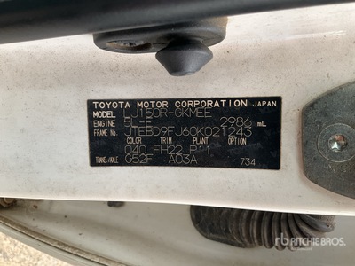 2017 Toyota Prado 150R 4x4 Véhicule utilitaire sport