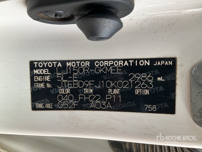 2017 Toyota Prado 150R 4x4 Véhicule utilitaire sport