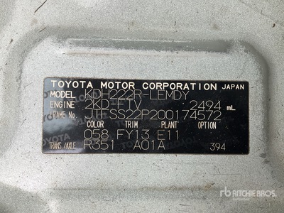 2018 Toyota Hiace 4x2 11-Seat Mini Bus