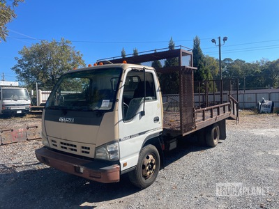 2006 Isuzu NPR 4x2 Landscape Truck