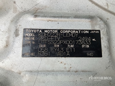 2018 Toyota Hiace 4x2 15-Seat Mini Bus